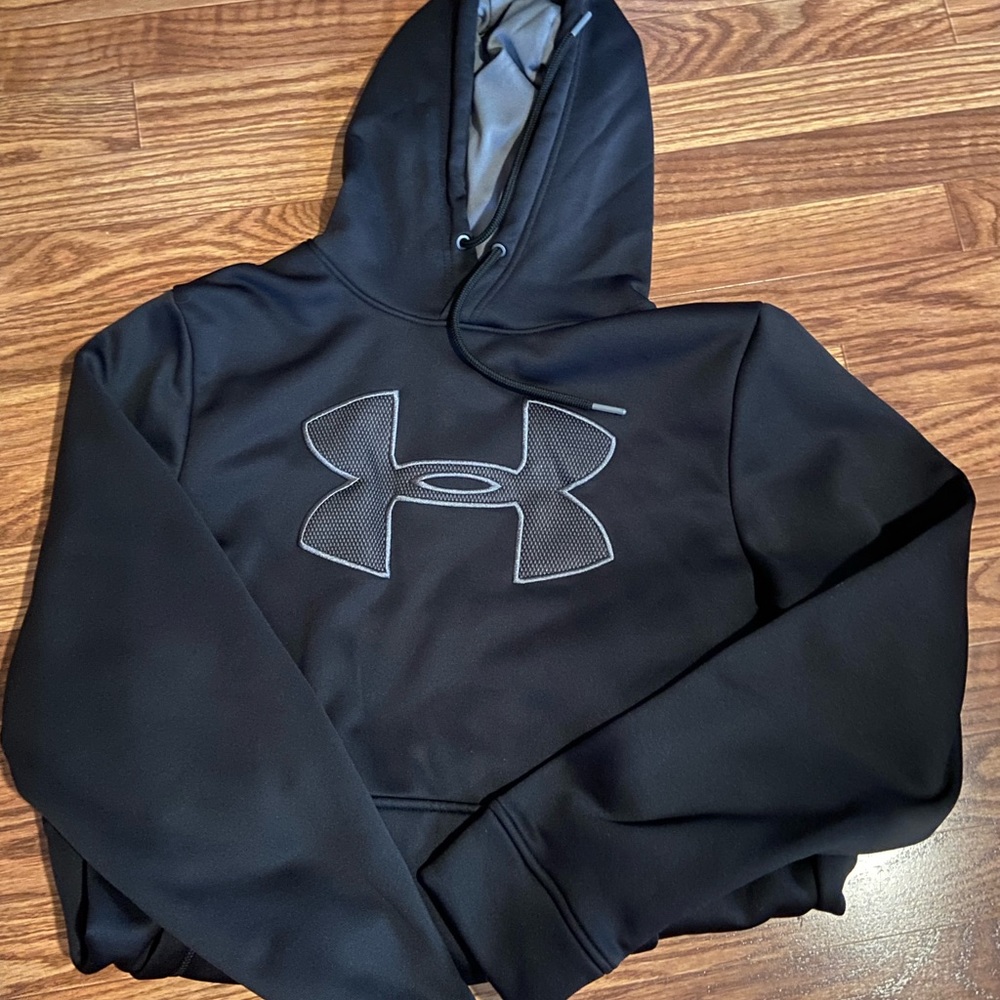 Under Armor hooded sweatshirt.